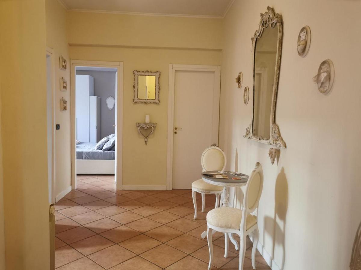 Domus Flavi Apartamento Roma Exterior foto