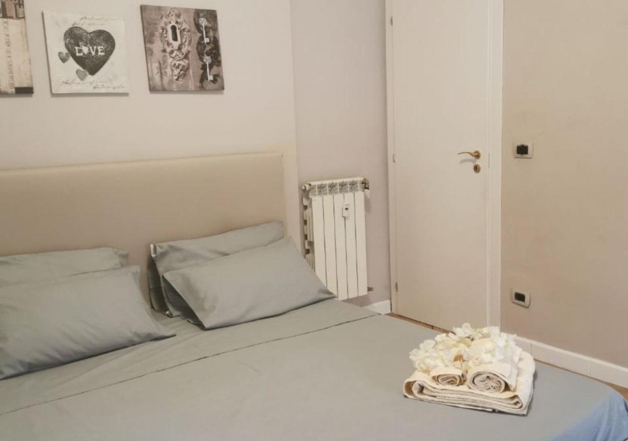 Domus Flavi Apartamento Roma Exterior foto